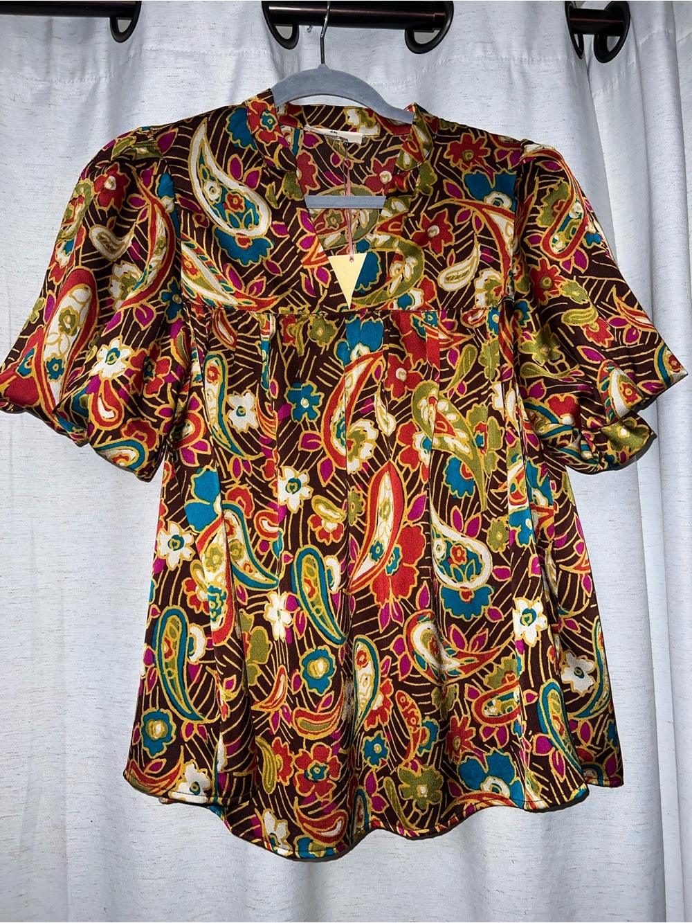 Entro size small floral bubble sleeve top